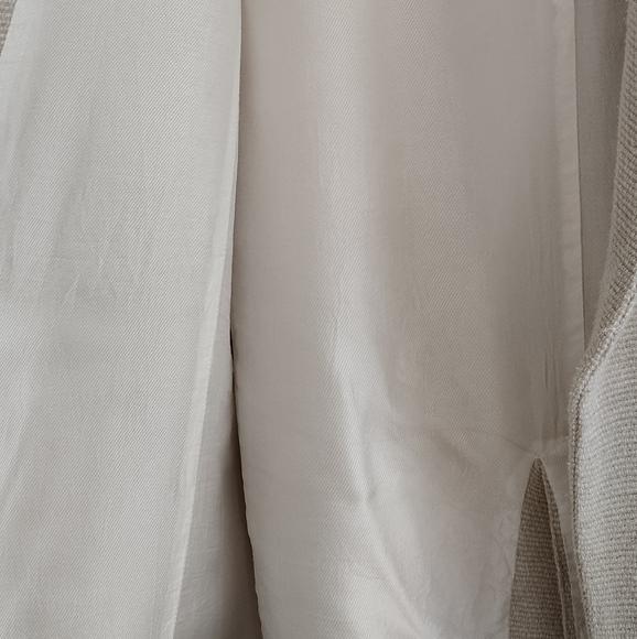 Zara Cream Colored Blazer - Picture 6 of 12